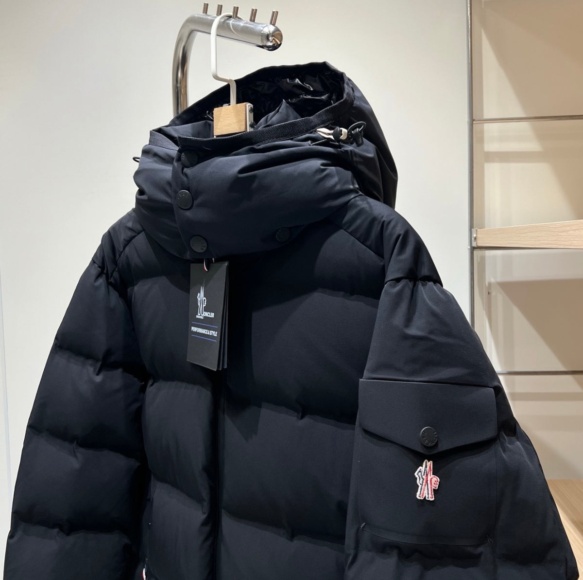 (PRE ORDER) MNCLR NAJAN QUILTED DOWN PUFFER COAT - BLACK