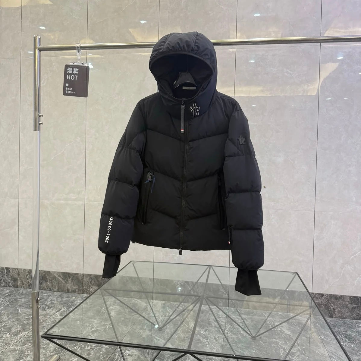 (PRE ORDER) MNCLR GRENOBLE PUFFER COAT - BLACK