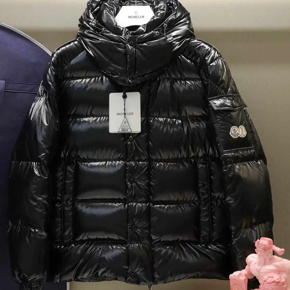 PRE ORDER MNCLR DOUBLE BADGE COAT BLACK BLUE