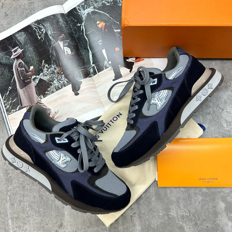 LVE RUNAWAY TRAINERS - NAVY